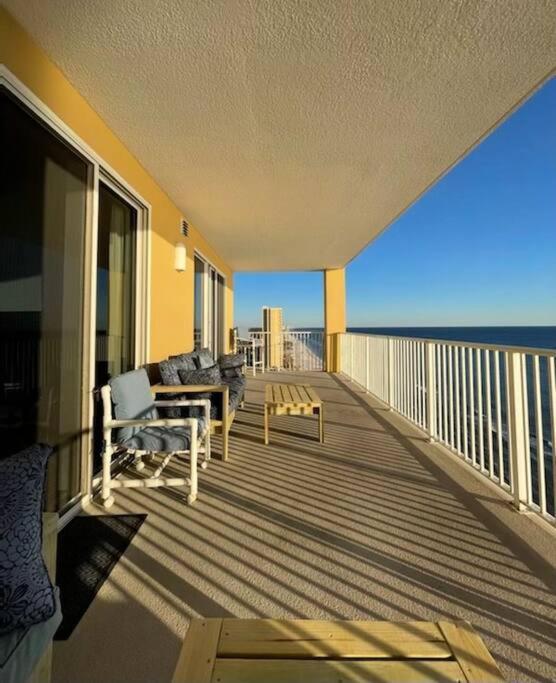 Tropic Winds 1701 Premium Corner Unit With 2 Parkings! Free Beach Chairs Service! 파나마 시티 외부 사진